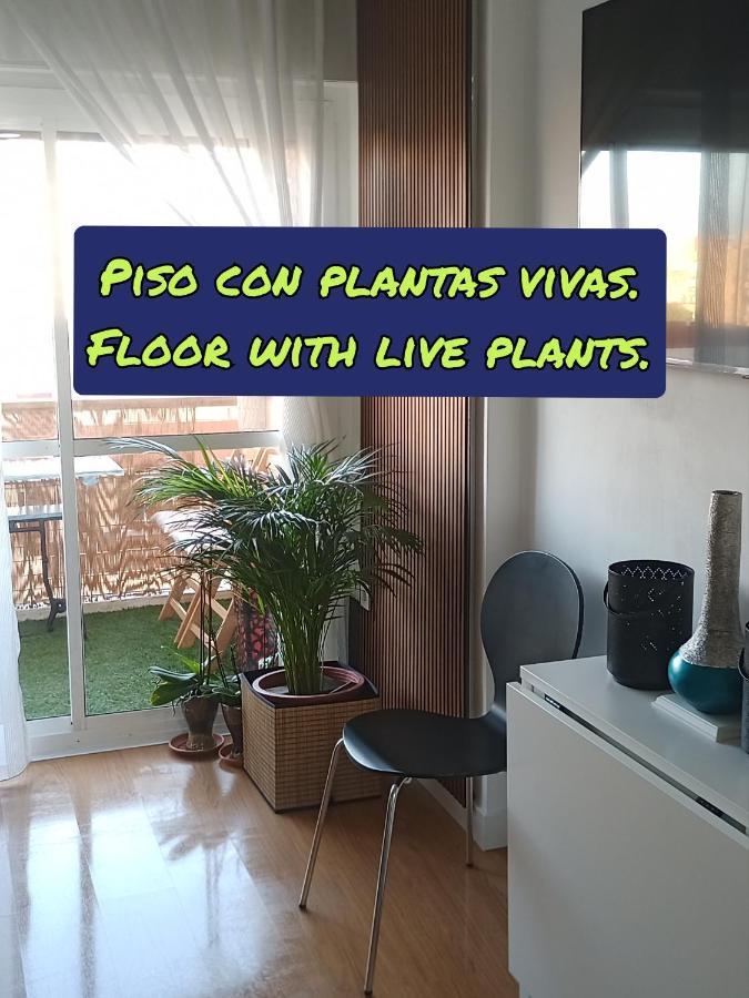 Sweet Home Benalmadena, Estudio Con Vistas Al Mar Y Excelente Conexion Wifi, Para No Fumadores, Con Piscinas, Sea Views, With Swimming Pools, Completely Renovated, Ideal For Older People, Bright With Morning Sun, No Smoking Exterior photo