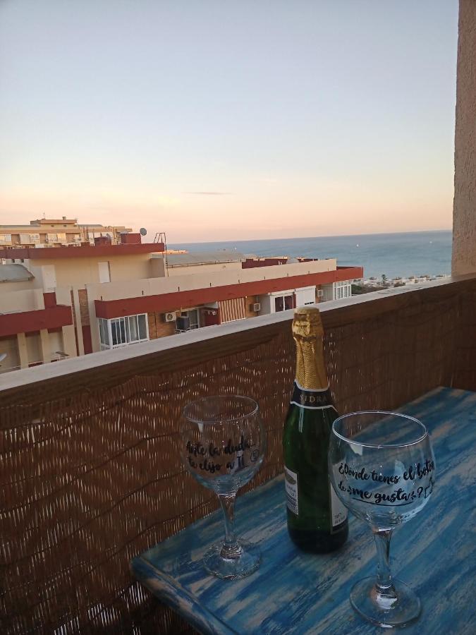 Sweet Home Benalmadena, Estudio Con Vistas Al Mar Y Excelente Conexion Wifi, Para No Fumadores, Con Piscinas, Sea Views, With Swimming Pools, Completely Renovated, Ideal For Older People, Bright With Morning Sun, No Smoking Exterior photo